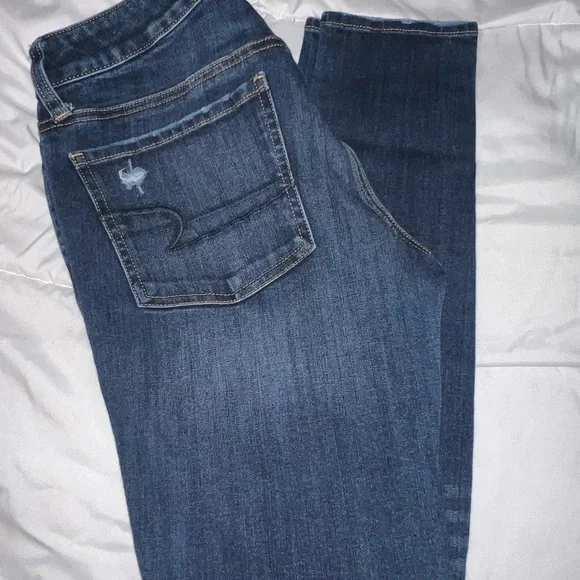 American Eagle. Size 8. Blue jeggings - Picture 2 of 2